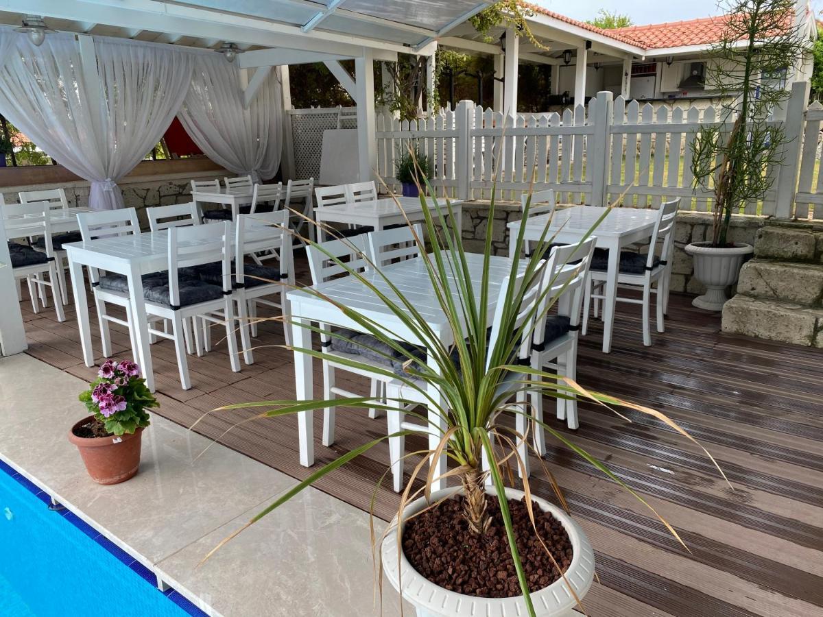 Alacati Eldoris Butik Hotel Exterior foto